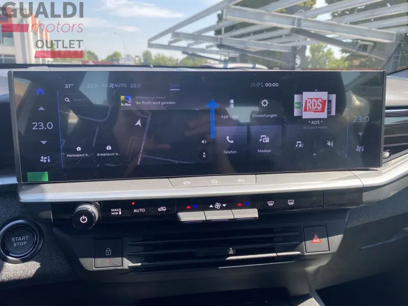 Opel Grandland nuova a Modena (18)