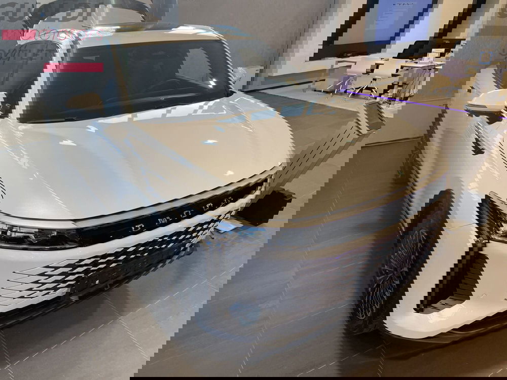 Omoda Omoda 9 SHS-P nuova a Modena (2)