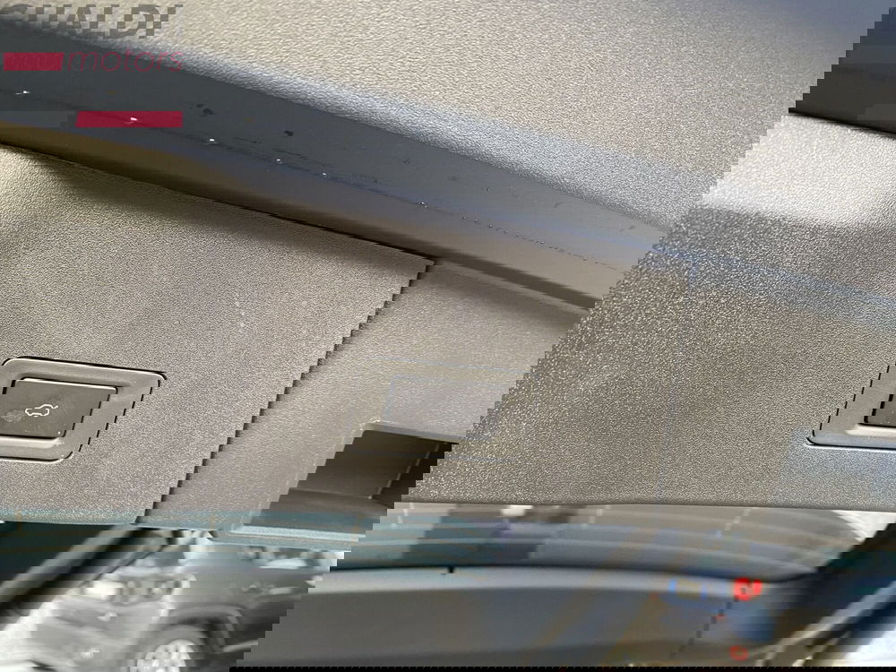 Omoda Omoda 9 SHS-P nuova a Modena (13)