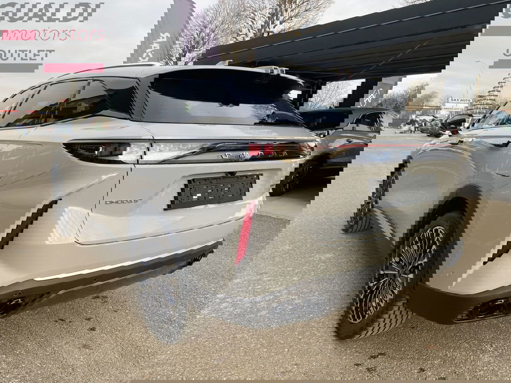 Omoda Omoda 9 SHS-P nuova a Modena (16)