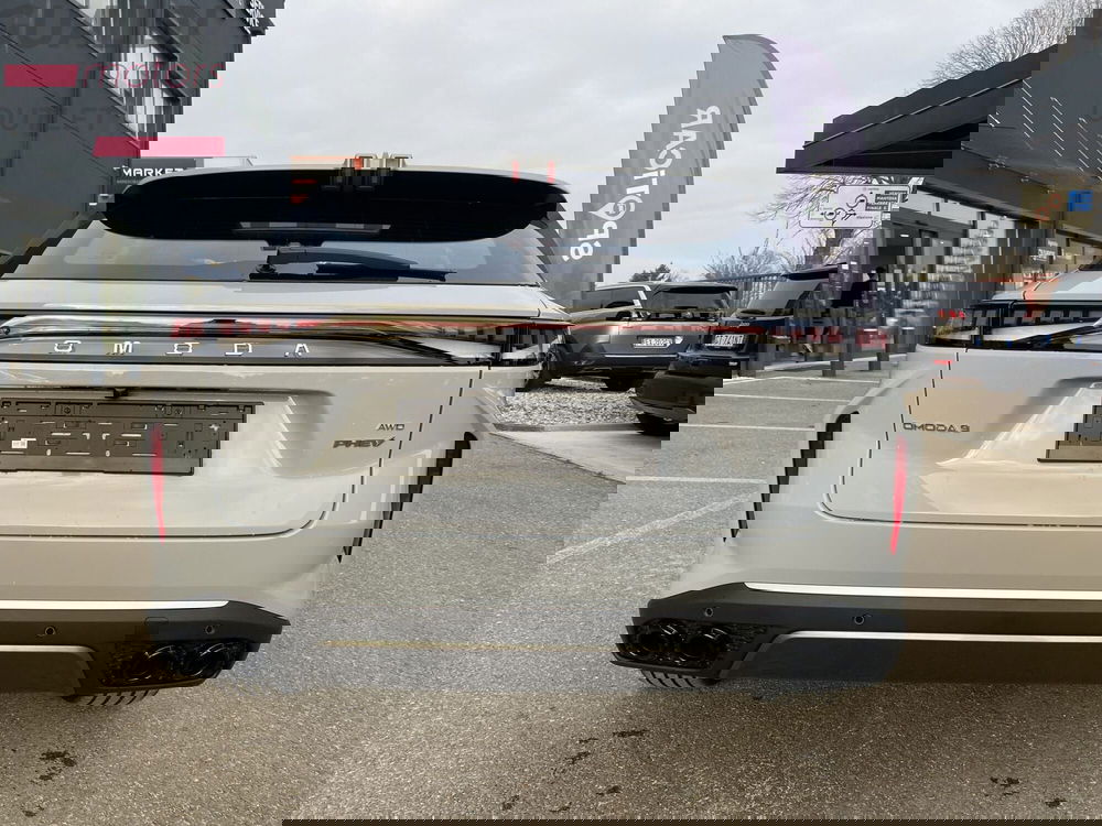 Omoda Omoda 9 SHS-P nuova a Modena (17)