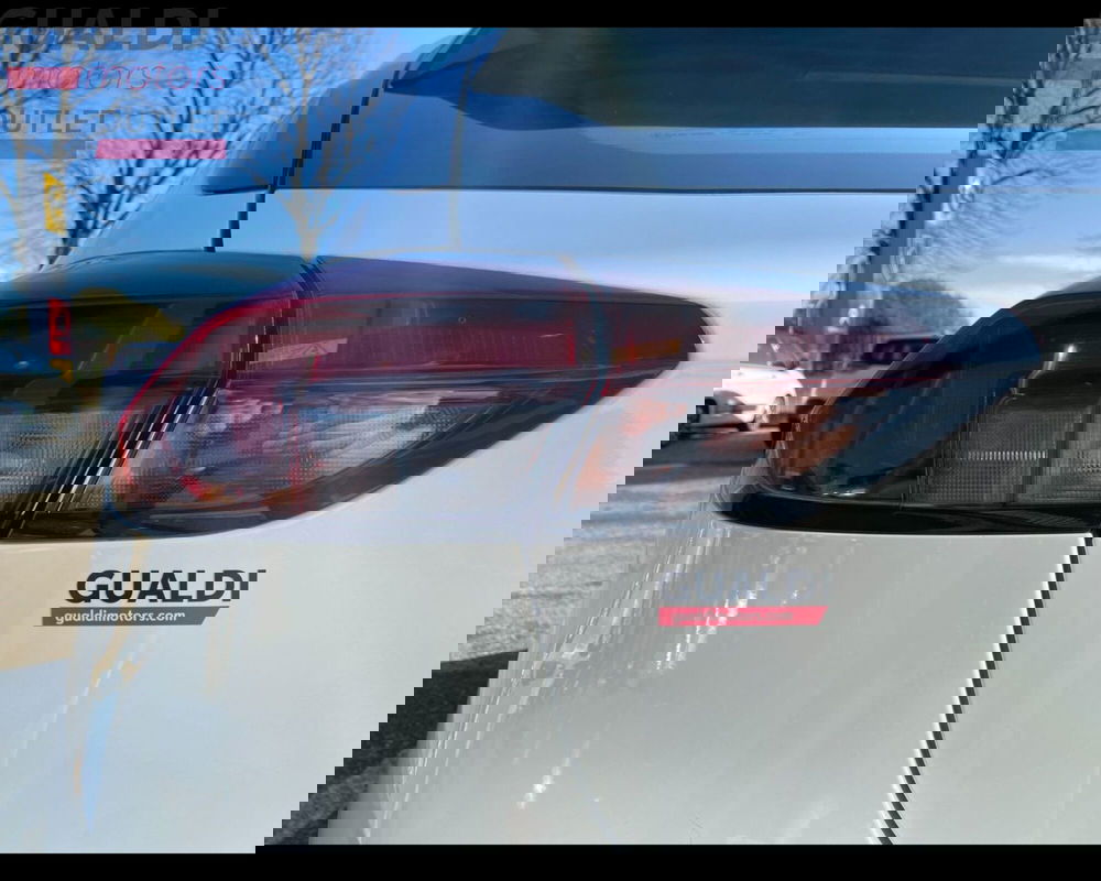 Opel Corsa nuova a Modena (15)