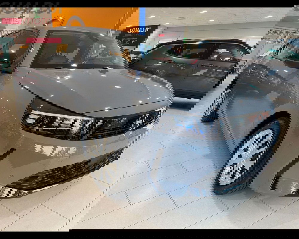 Opel Corsa nuova a Modena (5)