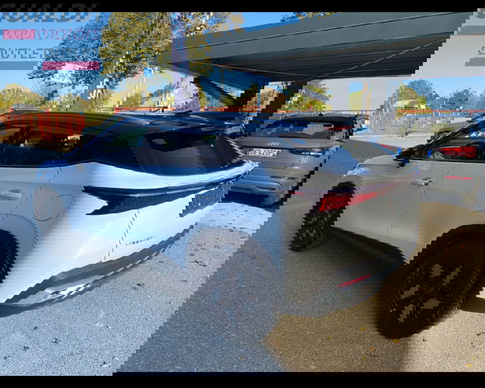 Omoda Omoda 5 SHS-H nuova a Modena (7)