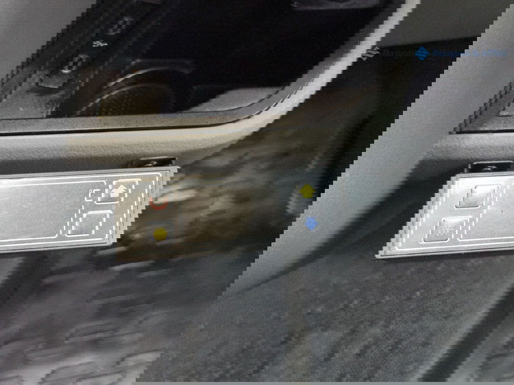 Volkswagen Veicoli Commerciali Transporter Furgone usata a Brescia (14)