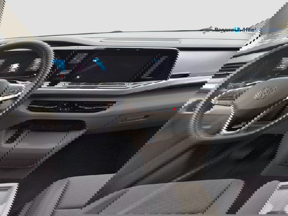 Volkswagen Multivan usata a Brescia (12)