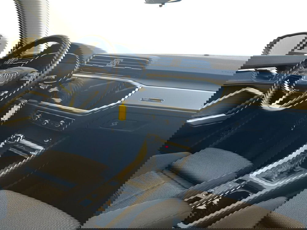 Audi Q3 Sportback usata a Caserta (10)