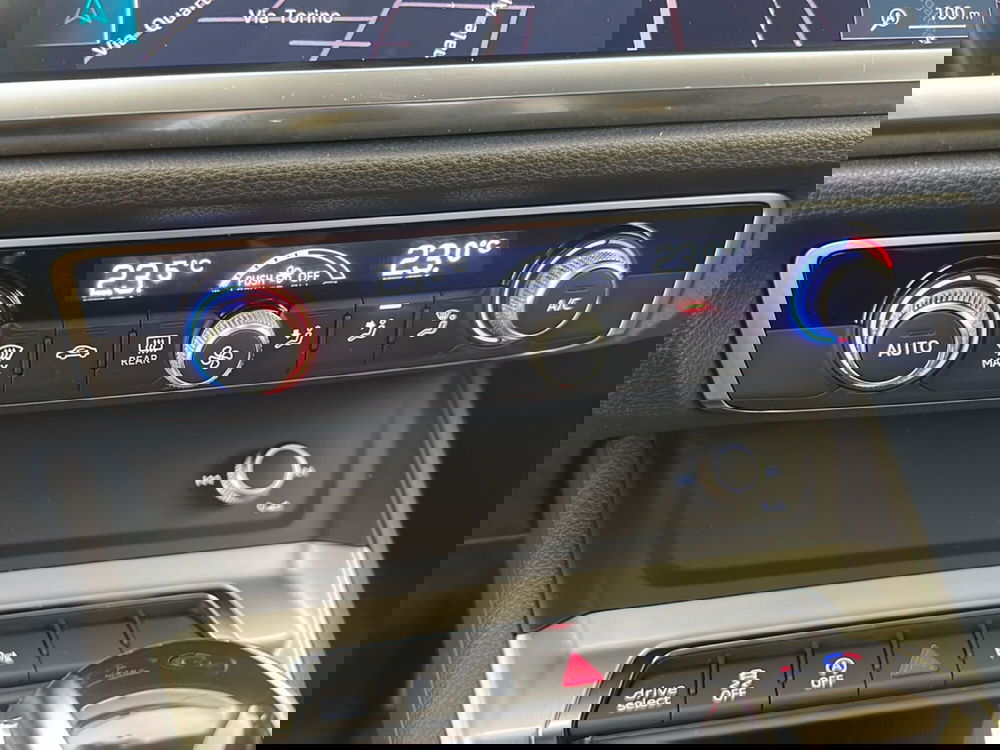 Audi Q3 Sportback usata a Caserta (18)