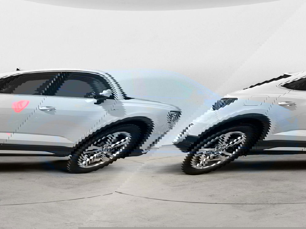 Audi Q3 Sportback usata a Caserta (5)