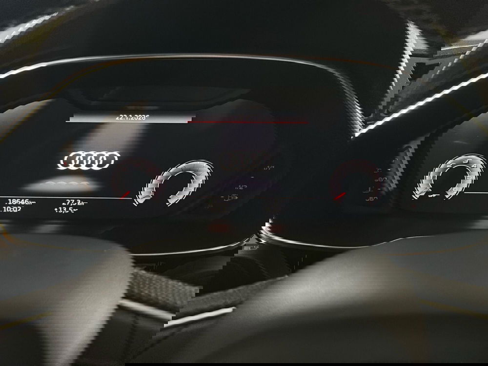 Audi Q3 Sportback usata a Napoli (12)