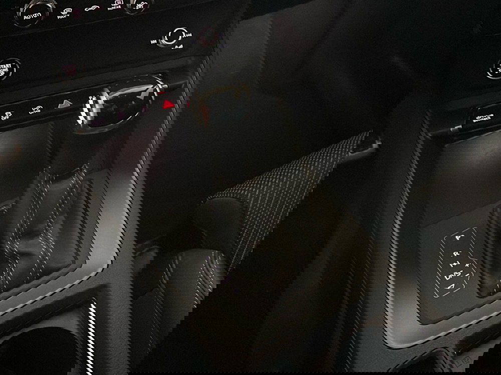 Audi Q3 Sportback usata a Napoli (16)