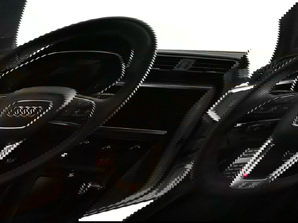 Audi Q3 Sportback usata a Napoli (10)