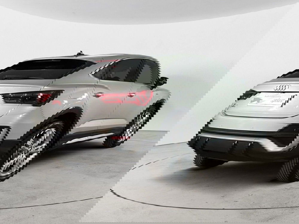 Audi Q3 Sportback usata a Napoli (4)