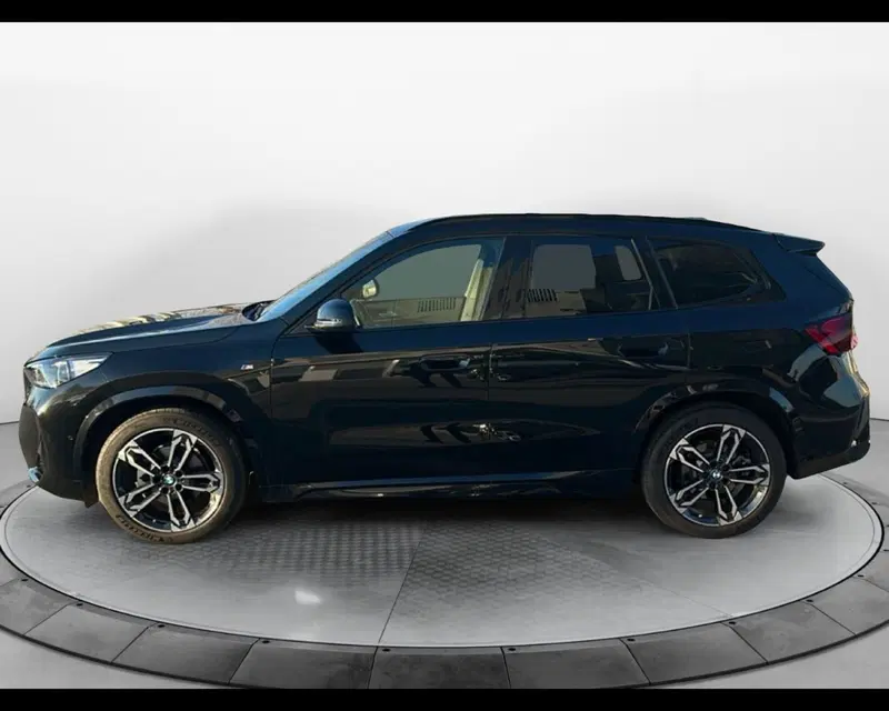 BMW X1 usata a Caserta (9)