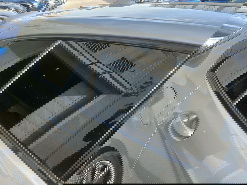 BMW Serie 1 usata a Caserta (5)