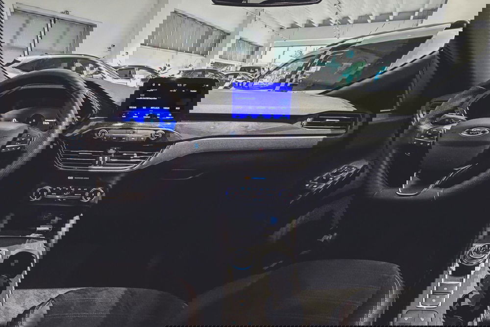 Ford Kuga usata a Vercelli (8)