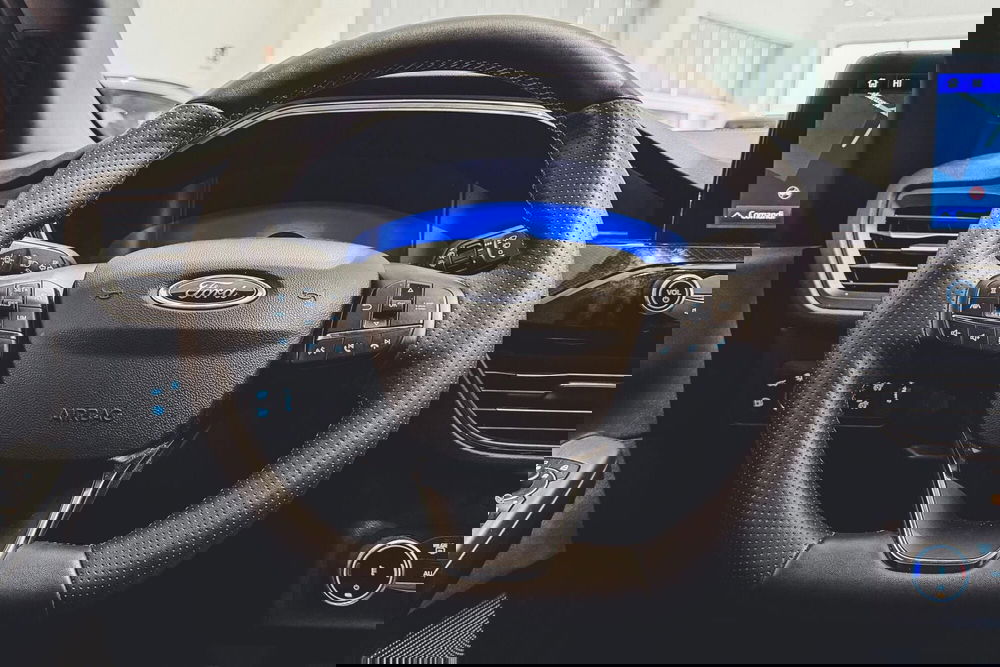 Ford Kuga usata a Vercelli (9)