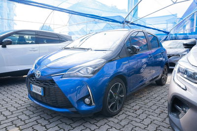 Toyota Yaris 1.5 Hybrid 5 porte Lounge Blue del 2017 usata a Torino