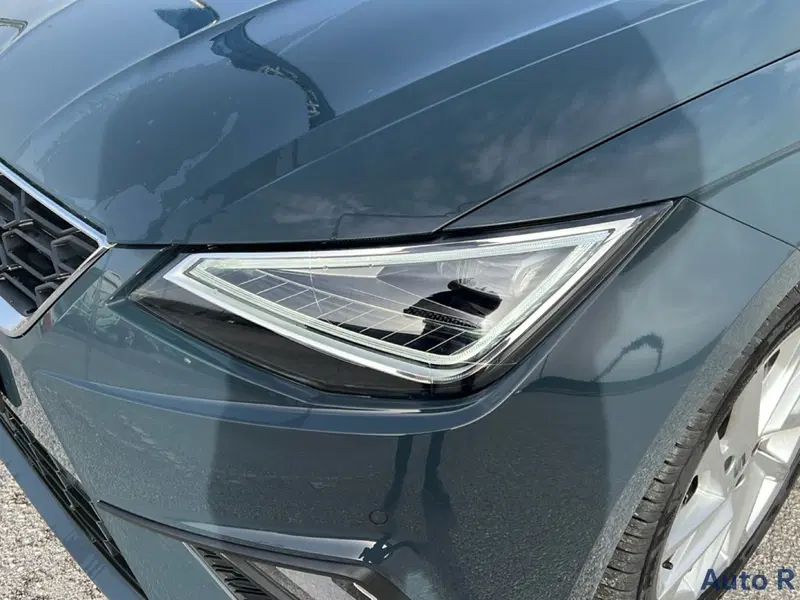 SEAT Ibiza nuova a Potenza (16)