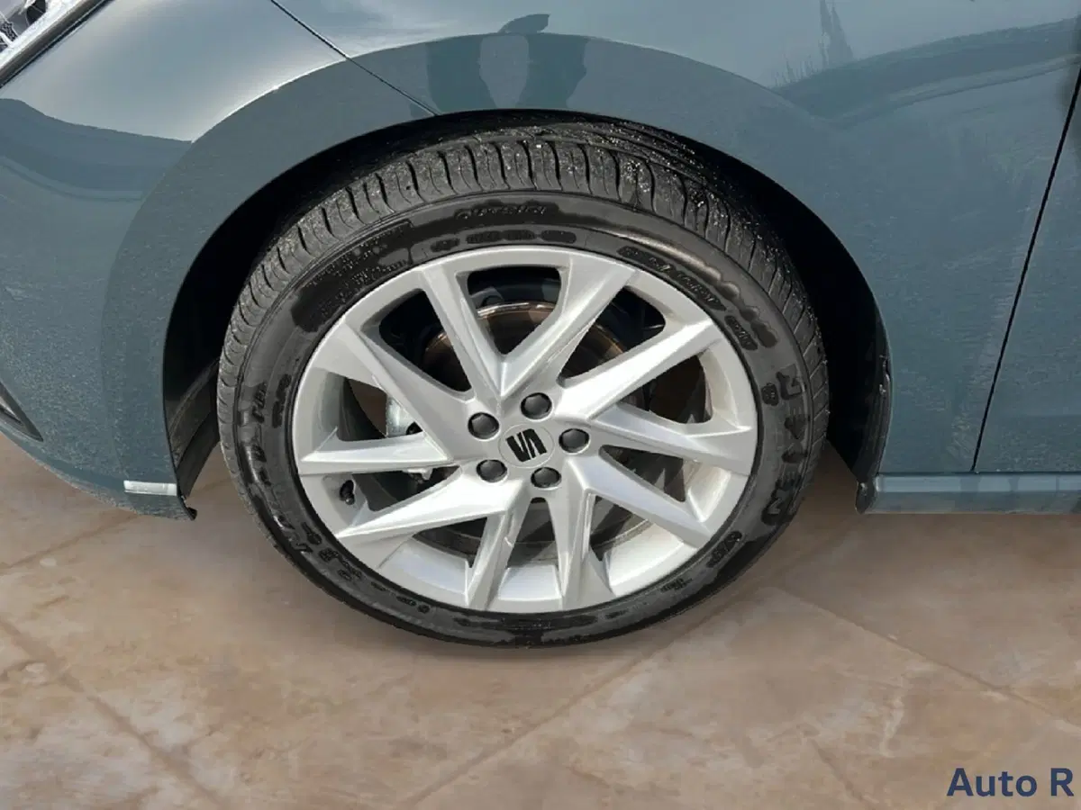 SEAT Ibiza nuova a Potenza (17)