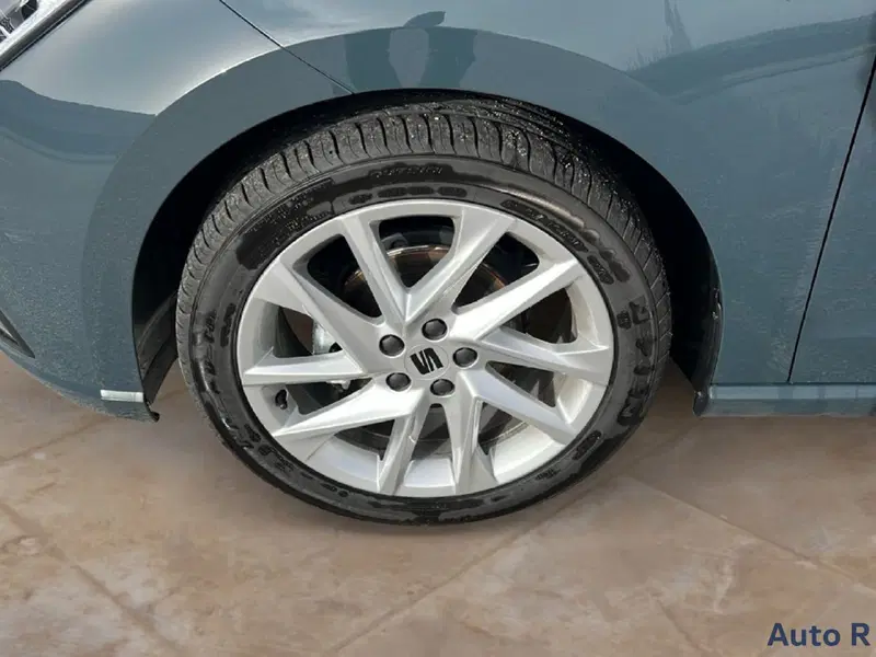 SEAT Ibiza nuova a Potenza (17)
