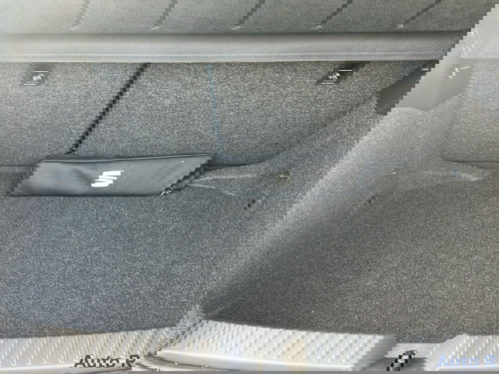 SEAT Ibiza nuova a Potenza (7)