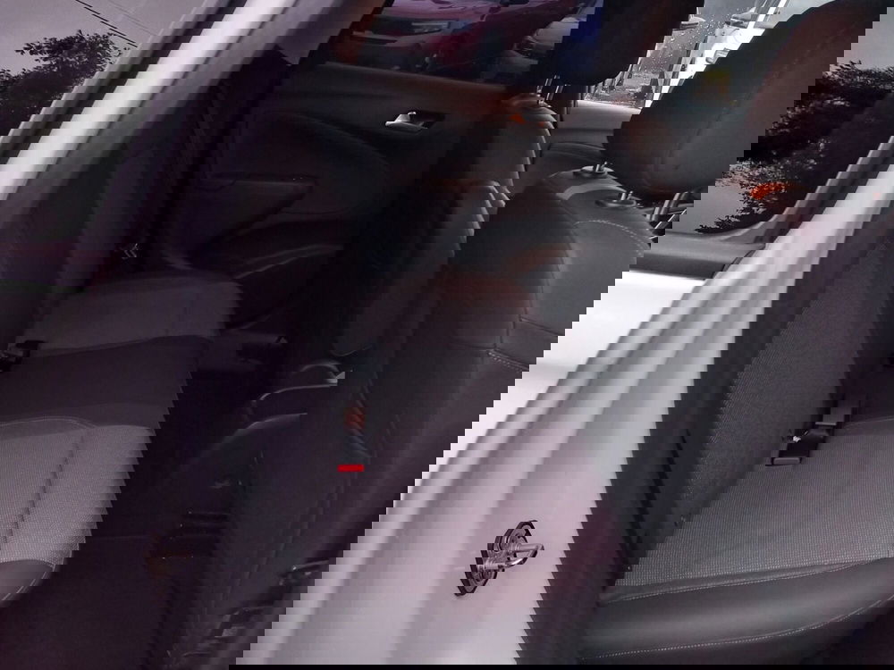 Opel Crossland usata a Lucca (13)