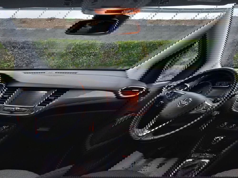 Opel Crossland usata a Lucca (14)