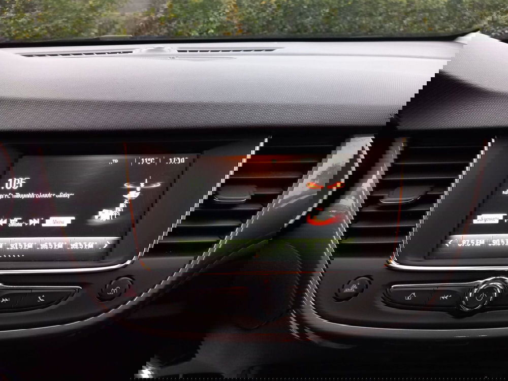 Opel Crossland usata a Lucca (16)