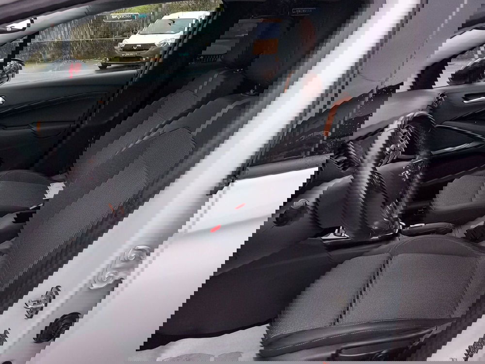 Opel Crossland usata a Lucca (9)