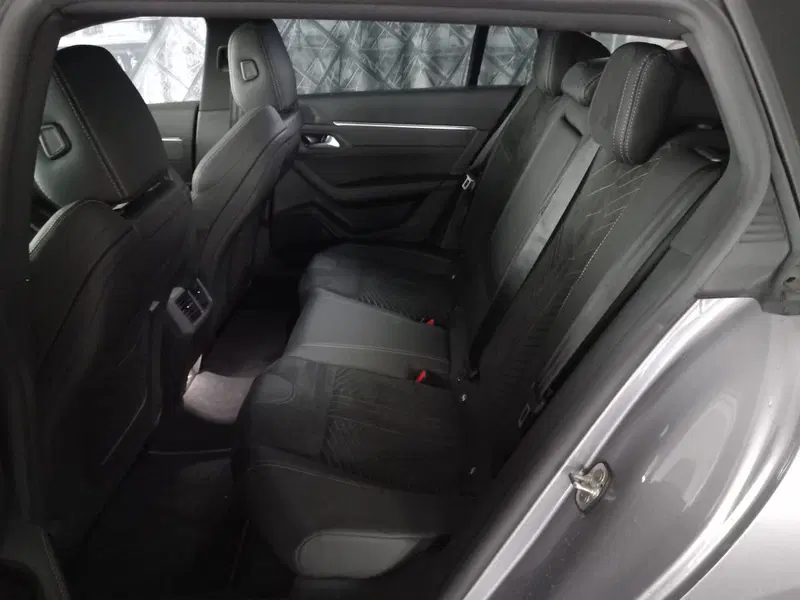 Peugeot 508 nuova a Lucca (10)