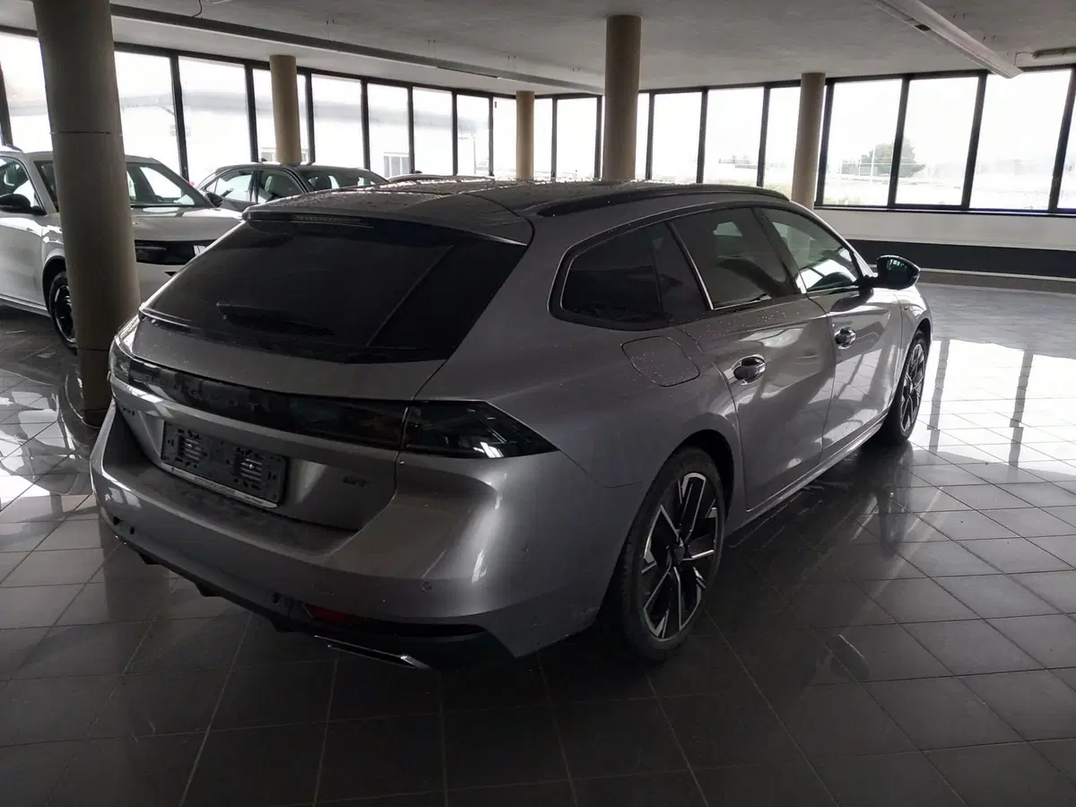 Peugeot 508 nuova a Lucca (6)