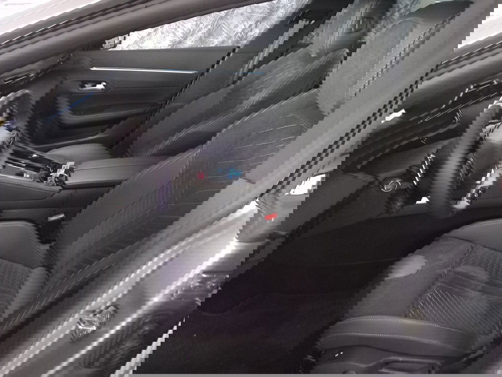Peugeot 508 nuova a Lucca (9)