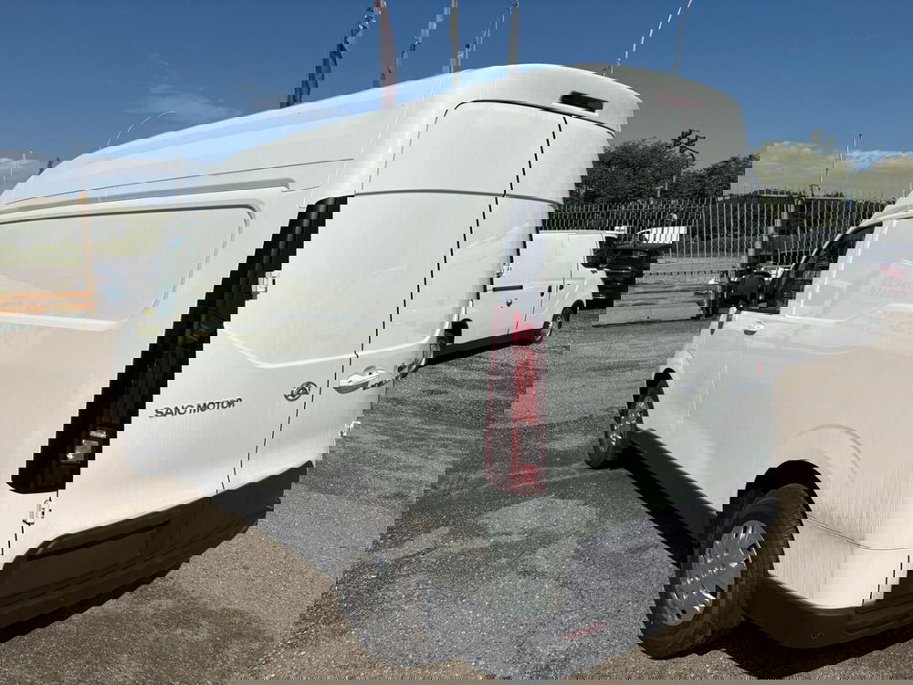 Maxus e Furgone nuova a Monza e Brianza (4)