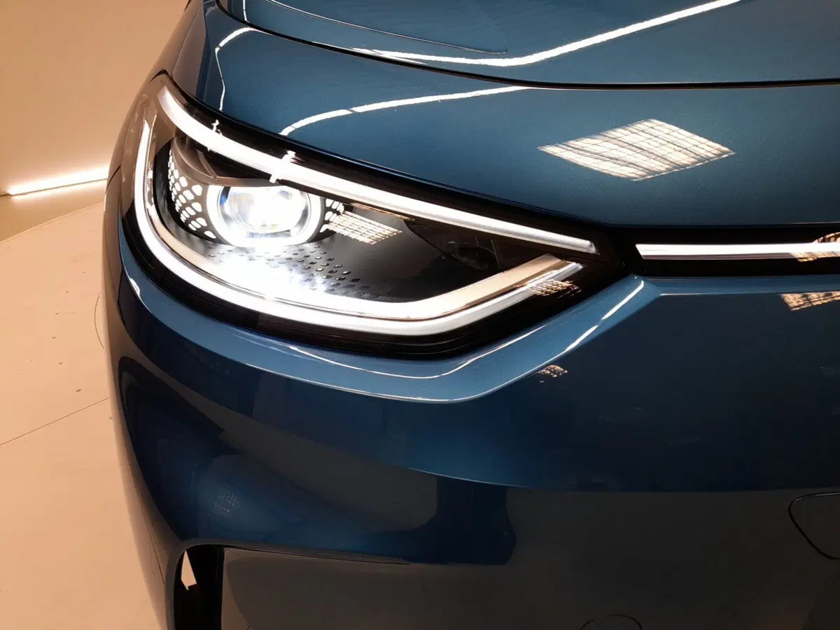 Volkswagen ID.3 usata a Bologna (8)