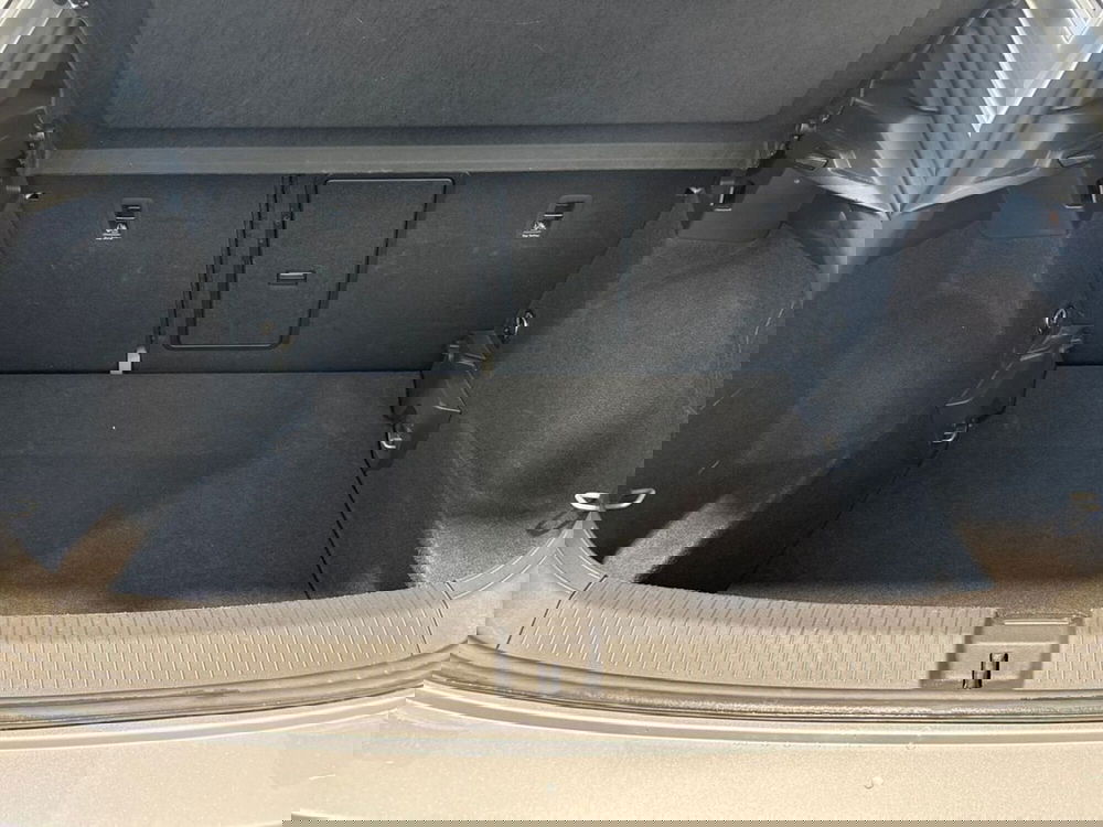 Volkswagen T-Roc usata a Firenze (8)