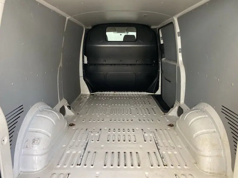Volkswagen Veicoli Commerciali Transporter Furgone usata a Reggio Calabria (11)