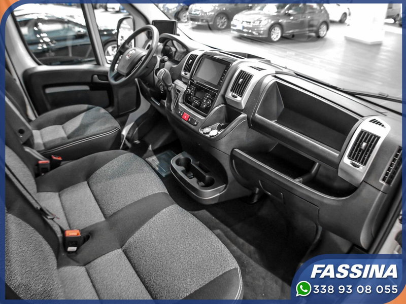 Fiat e-Ducato Furgone nuova a Milano (11)