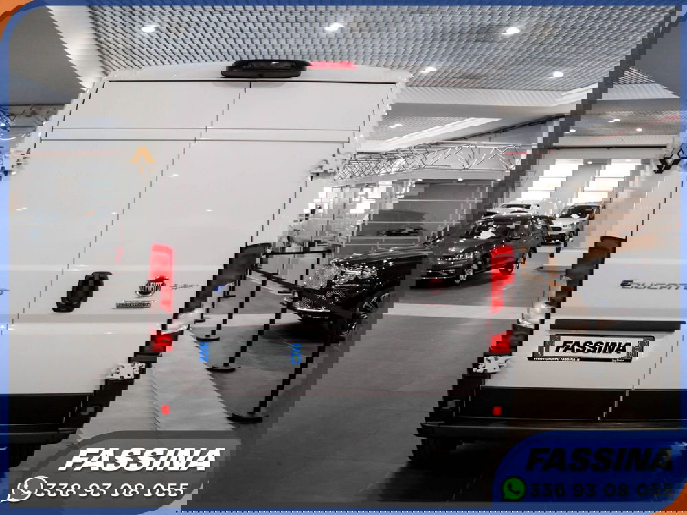 Fiat e-Ducato Furgone nuova a Milano (5)