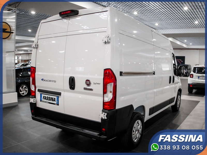 Fiat e-Ducato Furgone nuova a Milano (6)