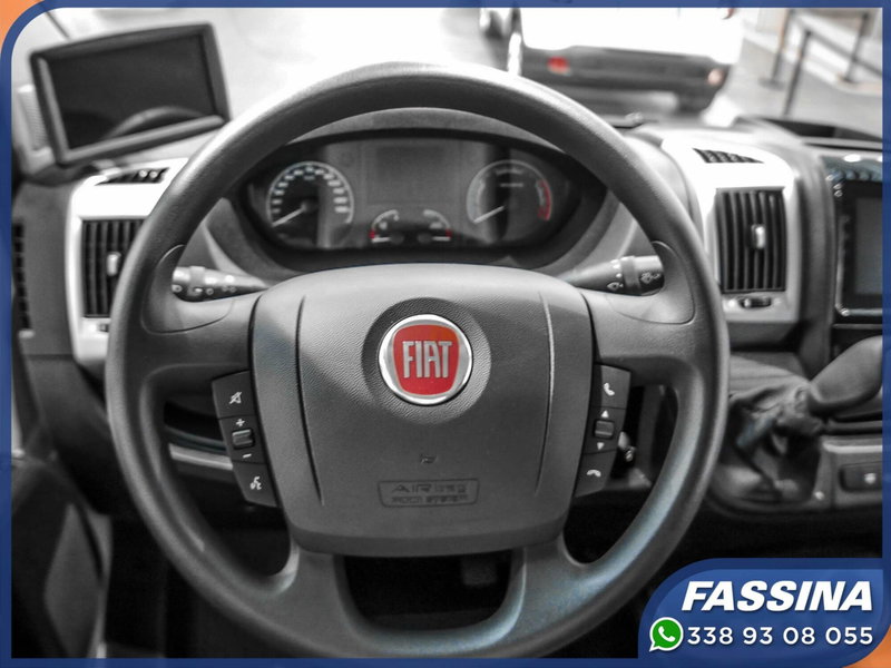 Fiat e-Ducato Furgone nuova a Milano (9)