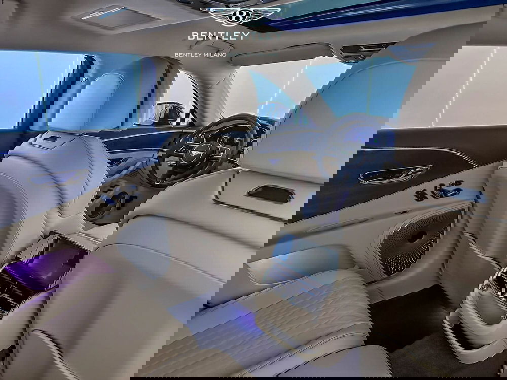 Bentley Flying Spur nuova a Milano (14)