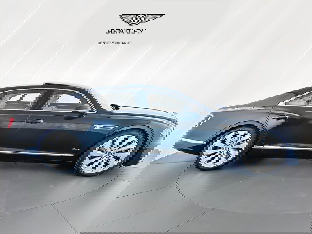 Bentley Flying Spur nuova a Milano (4)