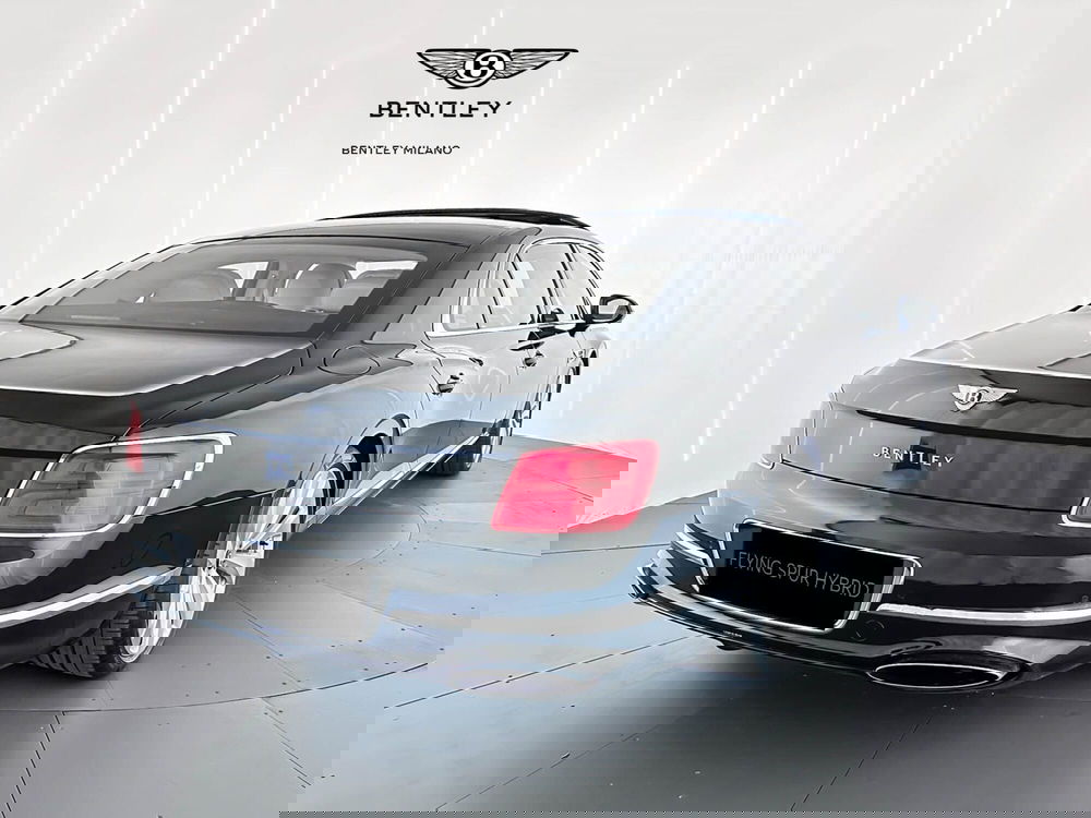 Bentley Flying Spur nuova a Milano (7)