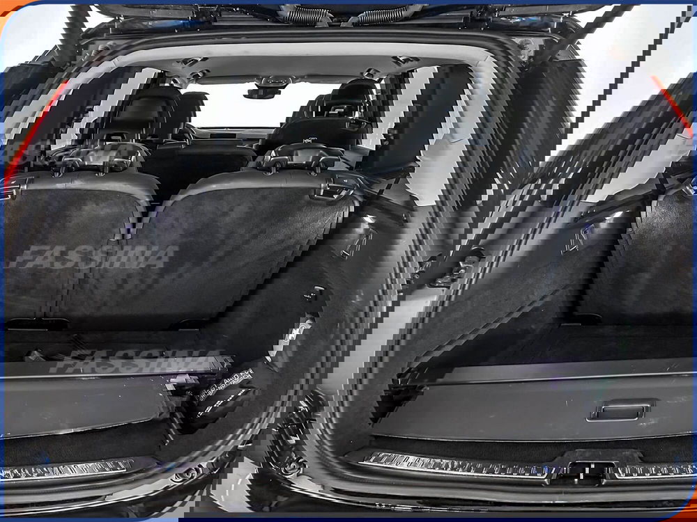 Volvo XC90 usata a Milano (12)