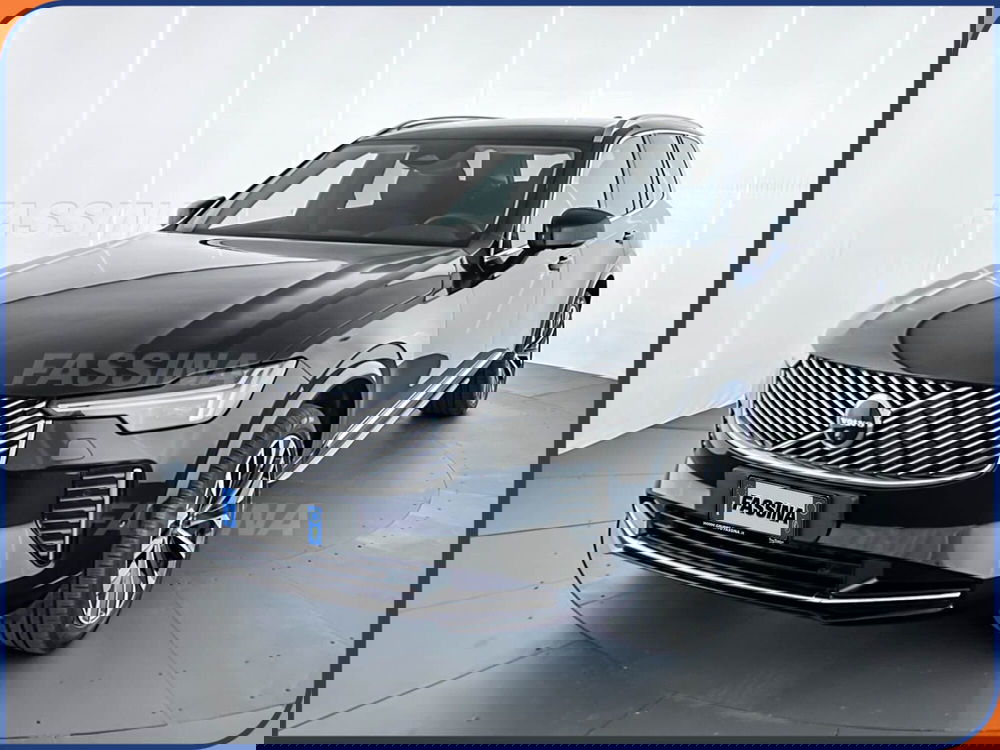 Volvo XC90 usata a Milano (3)