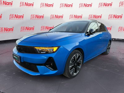 Opel Corsa-e electric GS 156cv del 2023 usata a Massa