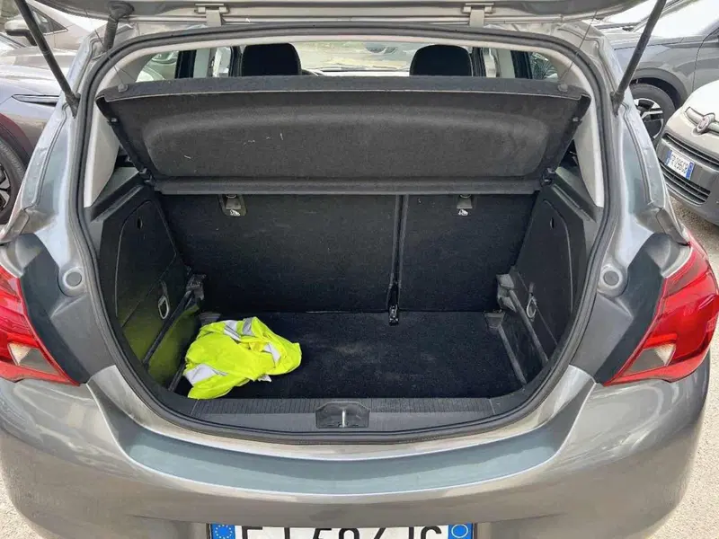 Opel Corsa usata a Foggia (6)