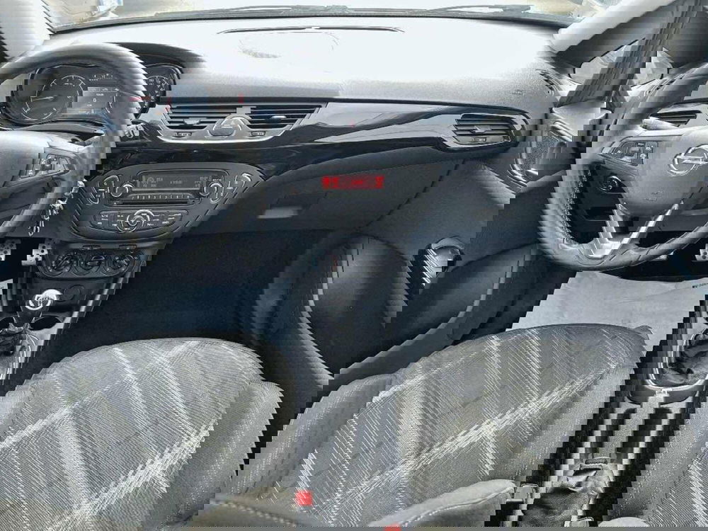 Opel Corsa usata a Foggia (9)
