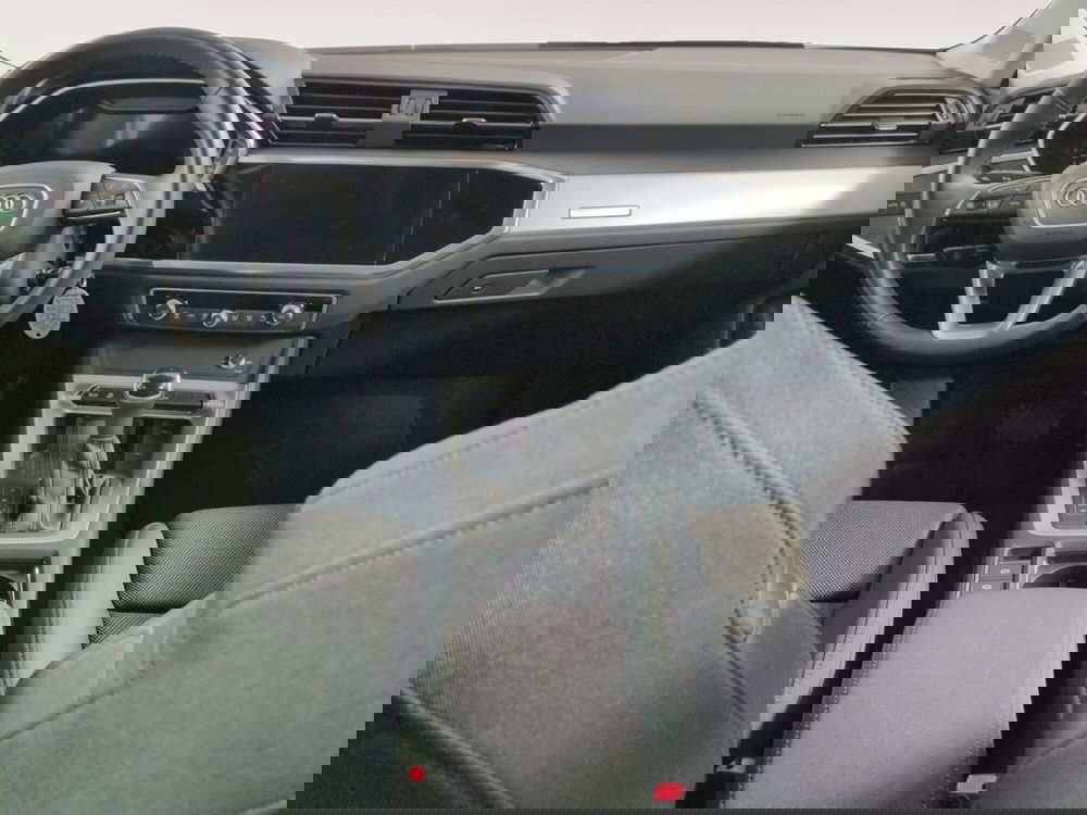 Audi Q3 Sportback usata a Agrigento (9)